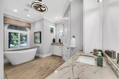 590 Putter Point Pl, Naples, FL 34103 - Photo 12