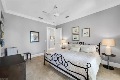 590 Putter Point Pl, Naples, FL 34103 - Photo 16