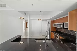 3000 Oasis Grand Blvd, Fort Myers, FL 33916 - Photo 6