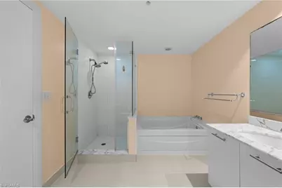 3000 Oasis Grand Blvd #1603, Fort Myers, FL 33916 - Photo 18