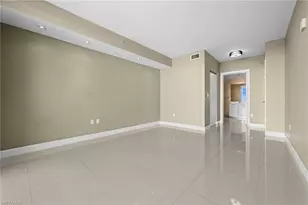 3000 Oasis Grand Blvd, Fort Myers, FL 33916 - Photo 16