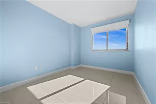 3000 Oasis Grand Blvd, Fort Myers, FL 33916 - Photo 20