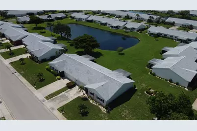 1527 Edgewater Cir, Fort Myers, FL 33919 - Photo 8