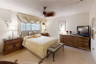1527 Edgewater Cir, Fort Myers, FL 33919 - Photo 46