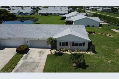 1527 Edgewater Cir, Fort Myers, FL 33919 - Photo 12