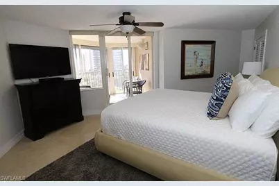 4041 Gulf Shore Blvd N #606, Naples, FL 34103 - Photo 10