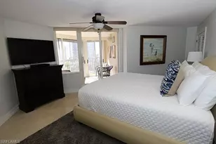 4041 Gulf Shore Blvd N, Naples, FL 34103 - Photo 10