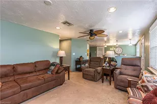 3417 Hoover Dr, Holiday, FL 34691 - Photo 12