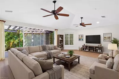 2229 Goshawk Ct, Naples, FL 34105 - Photo 8
