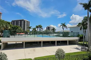 10620 Gulf Shore Dr, Naples, FL 34108 - Photo 22