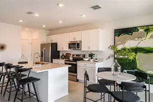 6512 Equinox Ln, North Fort Myers, FL 33917 - Photo 2