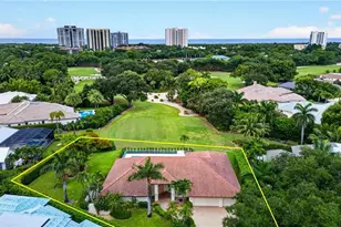 700 Hollybriar Ln, Naples, FL 34108 - Photo 8