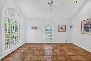 700 Hollybriar Ln, Naples, FL 34108 - Photo 26
