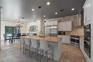 5420 Boxwood Way, Naples, FL 34116 - Photo 6