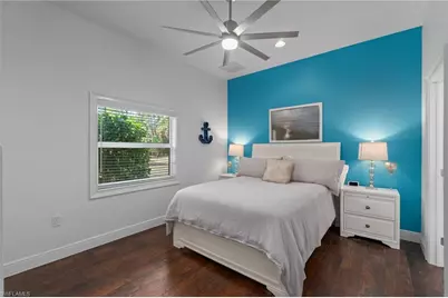 5420 Boxwood Way, Naples, FL 34116 - Photo 14