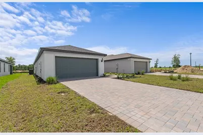 1222 Caloosa Cove Dr, Labelle, FL 33935 - Photo 2