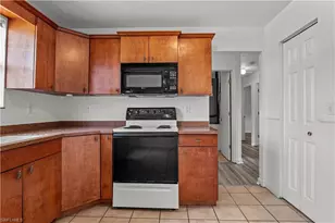 612 Santa Barbara Blvd, Cape Coral, FL 33991 - Photo 6