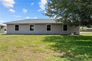 612 Santa Barbara Blvd, Cape Coral, FL 33991 - Photo 34