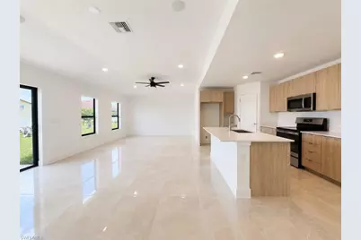 3105 9th St SW, Lehigh Acres, FL 33976 - Photo 6