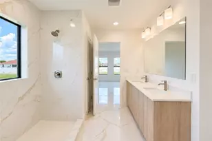 3105 9th St SW, Lehigh Acres, FL 33976 - Photo 10