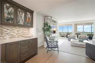 7515 Pelican Bay Blvd, Naples, FL 34108 - Photo 12