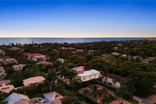 376 1st Ave N, Naples, FL 34102 - Photo 50