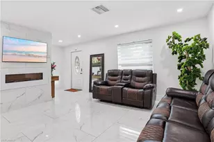 6005 Star Grass Ln, Naples, FL 34116 - Photo 8