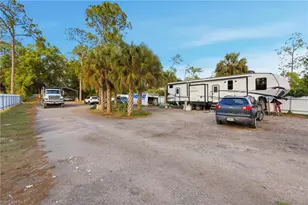 6005 Star Grass Ln, Naples, FL 34116 - Photo 36