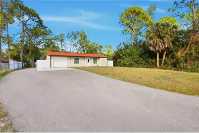 6005 Star Grass Ln, Naples, FL 34116 - Photo 4