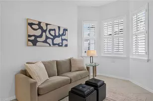 410 Flagship Dr, Naples, FL 34108 - Photo 12