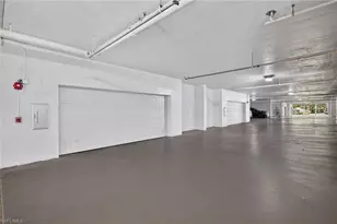 410 Flagship Dr, Naples, FL 34108 - Photo 26