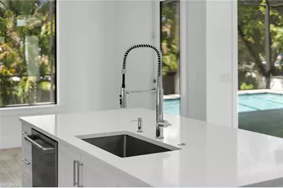 82 Tahiti Rd, Marco Island, FL 34145 - Photo 12