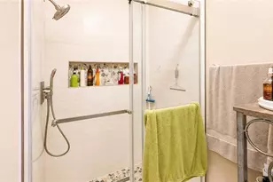 8274 Twelve Oaks Cir, Naples, FL 34113 - Photo 26
