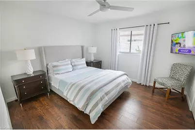 682 95th Ave N, Naples, FL 34108 - Photo 16