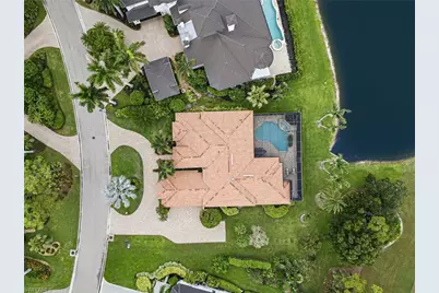 212 Cheshire Way, Naples, FL 34110 - Photo 36