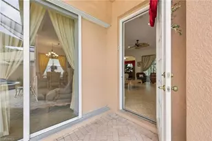 6116 Highwood Park Ln, Naples, FL 34110 - Photo 4