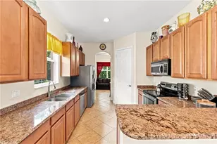 6116 Highwood Park Ln, Naples, FL 34110 - Photo 12