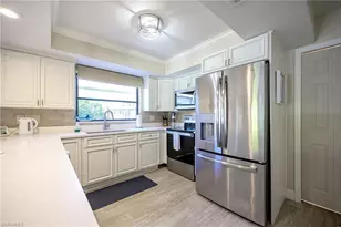 672 100th Ave, Naples, FL 34108 - Photo 8