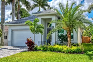 712 108th Ave N, Naples, FL 34108 - Photo 2