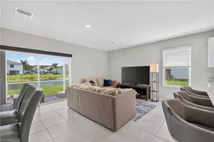 15364 Wildflower Cir, Naples, FL 34119 - Photo 4