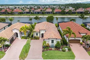 28062 Edenderry Ct, Bonita Springs, FL 34135 - Photo 2