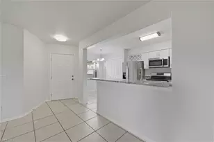 9570 Crescent Garden Dr, Naples, FL 34109 - Photo 18