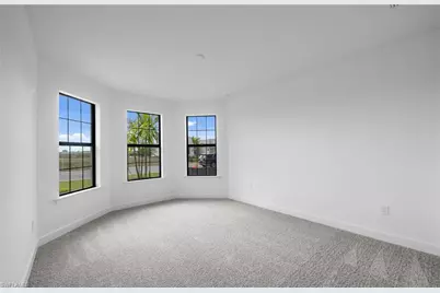 17032 Bishop Blvd, Alva, FL 33920 - Photo 6