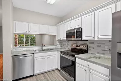 8289 Pacific Beach Dr, Fort Myers, FL 33966 - Photo 10