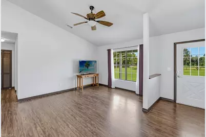 1131 10th Ave NE, Naples, FL 34120 - Photo 4