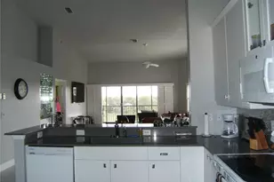 230 Vintage Cir, Naples, FL 34119 - Photo 8