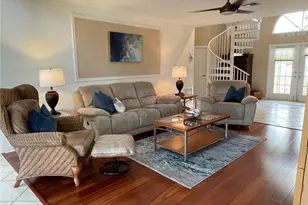 405 Cristobal St, Naples, FL 34113 - Photo 14