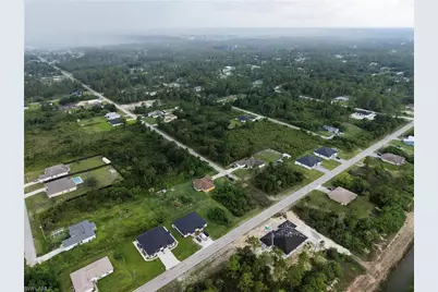 1119 Plumosa Ave, Lehigh Acres, FL 33972 - Photo 10