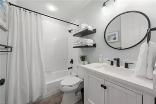 8452 Abbington Cir, Naples, FL 34108 - Photo 18