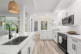 8452 Abbington Cir, Naples, FL 34108 - Photo 6